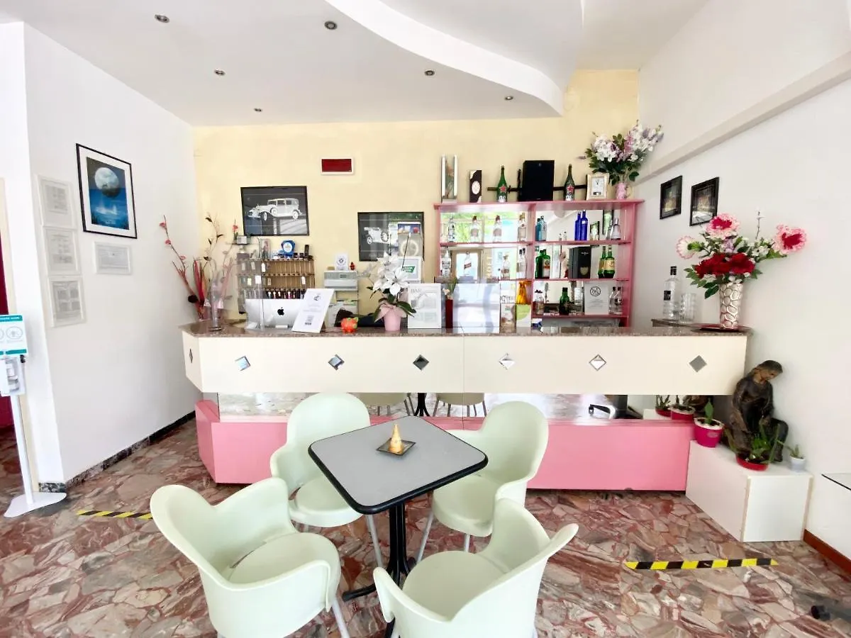 Hotel Luna Rossa Rimini